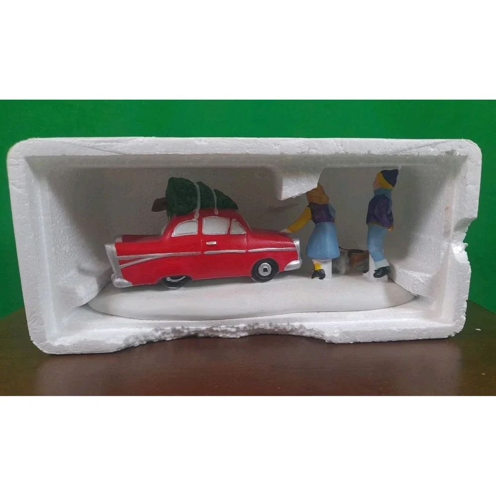 1998 Lemax Village Collection‎ Dickens Village Porcelain Table Piece Cool Wheels
